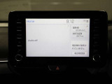 ディスプレイオーディオを装備。スマホとクルマをつなぐことで、これまでのナビに加えて、色々なサービスが楽しめます。