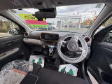 運転席からの視界も広くて快適です!