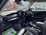 1オナ OPカラー LEDヘッドライト MINI STREETSTYLE MINI CAMERA&PARKIN MINI PEPPERPKG 革シート シートヒーター ナビ ETC車載器 純正ドラレコ