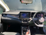 フロントガラスが大きいので、広い視界でとても運転しやすいお車です(*'&omega;'*)