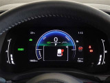 機能的で見やすいメーターです。