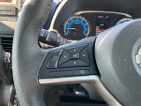 ナビの音量調整やメーターの画面を操作可能です!片手で操作できるので運転中でも安全です!