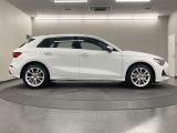 ドイツ本国Audi AGが認定する資格を有するメカニックが納車前の点検からアフターサービス迄サポート致します。