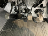 安全・安心な走行のために、納車前には再度、ダイハツのクルマを知り尽くしたエキスパートが基本性能に関わる機能や状態を徹底的に点検しております!