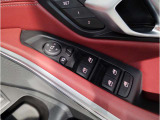 当社BMW認定中古車は全車保証付きでございます。また保証料金や整備費用はお見積書内の諸費用・税金に追加計上する事はございません。認定中古車保証付きのお支払総額でお見積りご依頼の上、他店とお比べください