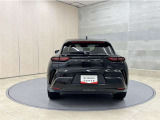 リヤ、後ろから見るとまた車の印象が変わってきますね☆☆