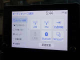 ブルートゥースを搭載しています、スマホと連動させると音楽等を楽しむことができます。