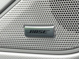 【BOSE】車の音響特性に合わせて開発された、高性能スピーカー。車外の騒音に悩まされることなく、快適に聴こえるように調整され、車内だからこそ楽しめるサウンドを体感できます♪