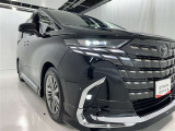 フォグランプ装着車です。暗い夜道の車両前方を明るく照らします