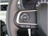 【ステリングスイッチ】運転しながら各種操作が可能な画期的な装備!とっても便利ですよ。