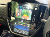 【マルチテレインモニター】車のフロントやサイドのカメラ画像を同時にモニター表示することで、悪路や狭い道を走行時でも周囲の状況確認ができ安心!本格SUVにうれしい装備です♪