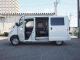 ご契約からご納車まで業界に従事したスタッフにて丁寧な対応でサポートさせて頂きます♪