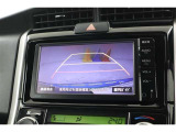 【バックモニター】付です。バックギヤに入れるだけで、ナビの画面に後方視界を映し出して非常に便利ですよ(^^♪後ろが見えることで安全確認も出来ますね☆