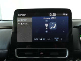 オートエアコンです。快適な温度を保ち、オールシーズン快適です。