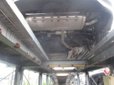 車体の下回りです