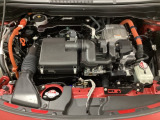 ホンダスタッフがしっかり整備して保証付きにてお渡し致します。エンジンルーム&室内ルームともにクリーニング済みで清潔です。快適なドライブをお楽しみください。
