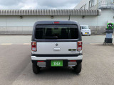 バックモニター付なので駐車もラクラク♪