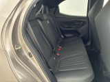 運転席や助手席だけでなく、カーテンエアバッグも装備しています。側方からの衝撃からもしっかりお客様を守ってくれます。