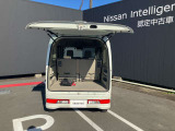 大きく開くリヤハッチ,荷物スペースも確保できます