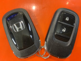 便利なスマートキー。ボタンひとつで開錠できます。