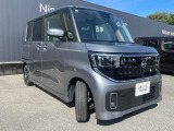 目立つキズの無いキレイな当社の元試乗車☆