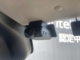 前後2カメラ純正ドライブレコーダー☆安心・安全な運転のためもはや必須の装備ですね♪