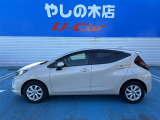 アクア  1.5 Z E-Four 4WD