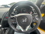 弊社ではメンテナンスパックをご用意しております。プロの目でしっかりチェックしたお車ならロングドライブも安心、うっかり忘れがちなメンテナンスも事前に案内状やお電話で時期をお知らせいたします。