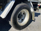 後タイヤは納車整備時に中古タイヤへ交換いたします!