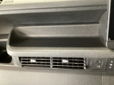 当店での販売車両は、車検整備はもちろん、車検残ありの車両でも点検整備をしっかり終わらせてからお客様へ引き渡し致しますので、安心してご購入いただけます♪