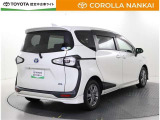 後続車から視認性の良いストップランプの配置で追突抑制になります。