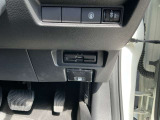 ETC付きです。納車の当日からご利用いただけます。◎掲載後すぐに販売が決まってしまう場合もございますのでご来店前にお電話でご予約を頂ければ幸いです。