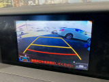 【バックカメラ】運転席から画面上で安全確認ができます。駐車が苦手な方にもオススメな便利機能です。