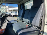 清潔なキャビン内☆運転ラクラク6AT!