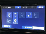 Bluetooth(ブルートゥース)接続機能付き。スマートフォンなどからお気に入りの音楽をワイヤレス再生できます。ドライブがさらに楽しくなりますね。