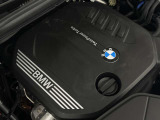 軽量コンパクトな直列4気筒BMWツインパワーターボディーゼルエンジンは地球に優しくパワフルです。
