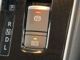 電動パーキングブレーキ 指先で簡単に出来ます  オートブレーキホールド 停車時のブレーキペダルを踏み続ける事を楽に ペダルから足を離せます 坂道発進も楽になります