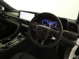 高級感のある運転席回り♪乗っていて落ち着けるデザインです。もちろん使い勝手もとても良いです。