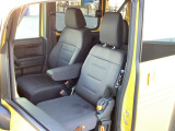 ☆人を中心に考えた広さと使いやすさ☆座面も広く長時間の運転も疲れにくいシート☆前席も後席も乗る人全てがくつろげる空間☆