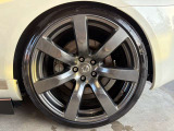 日産ホイール♪245/35R20ノーマルタイヤ装着車♪各種アルミホイールや、スタッドレスタイヤも取扱いしております。是非ご相談ください♪