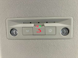 あおり運転をされても安心!緊急通報も可能、ボタンを押すだけでオペレーターにつながるSOSコール付。(別途登録費用が必要となります。)