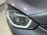 LEDヘッドライトは、点灯の瞬間から最大光量を発揮し、突然暗くなるトンネルなどでの安定感を高めます。