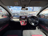 見通しのよいすっきりとした視界で、誰でも運転しやすいです。運転のしやすさは疲れにくさにも繋がりますよ♪