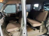 ここまで閲覧頂きありがとうございます♪当店は、滋賀県甲賀市の田舎町で車関連のトータルサービスをしております!お買い得な車両を常時40台以上展示しております♪