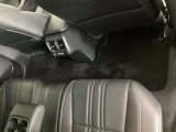 豊富に在庫を取り揃えています!軽自動車からミニバン、セダン、SUV、話題のハイブリッド車など続々入荷しております♪