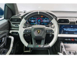 Sport Steering Wheel in Colored Leather with Dark chrome Bezel and Matching Marker, heated