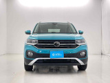 VWは小さな車も、大きな車も、平等です。クラスによって品質や安全性に差を付けない。ボディ剛性と精度、重厚なドアの音はどの車種も共通です。是非一度体感してみて下さい。