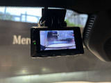 バックカメラにより駐車時の後方確認も楽にできます。