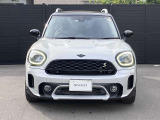 お車詳細や展示状況はフリーダイヤル(0078-6002-317961)または、MINI NEXT城東鶴見06-6933-3298迄お問合せ下さい。