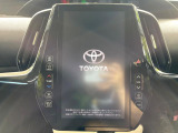 【メーカー純正ナビ】インテリアに溶け込むスタイリッシュな「専用設計」メーカーナビを装備♪視認性や操作性など基本性能にも優れ、より上質なカーライフをお楽しみいただけます。
